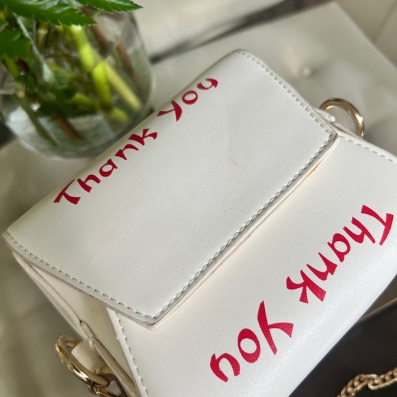 White and Red Pagoda Design Women Bag - Picture 2 of 7